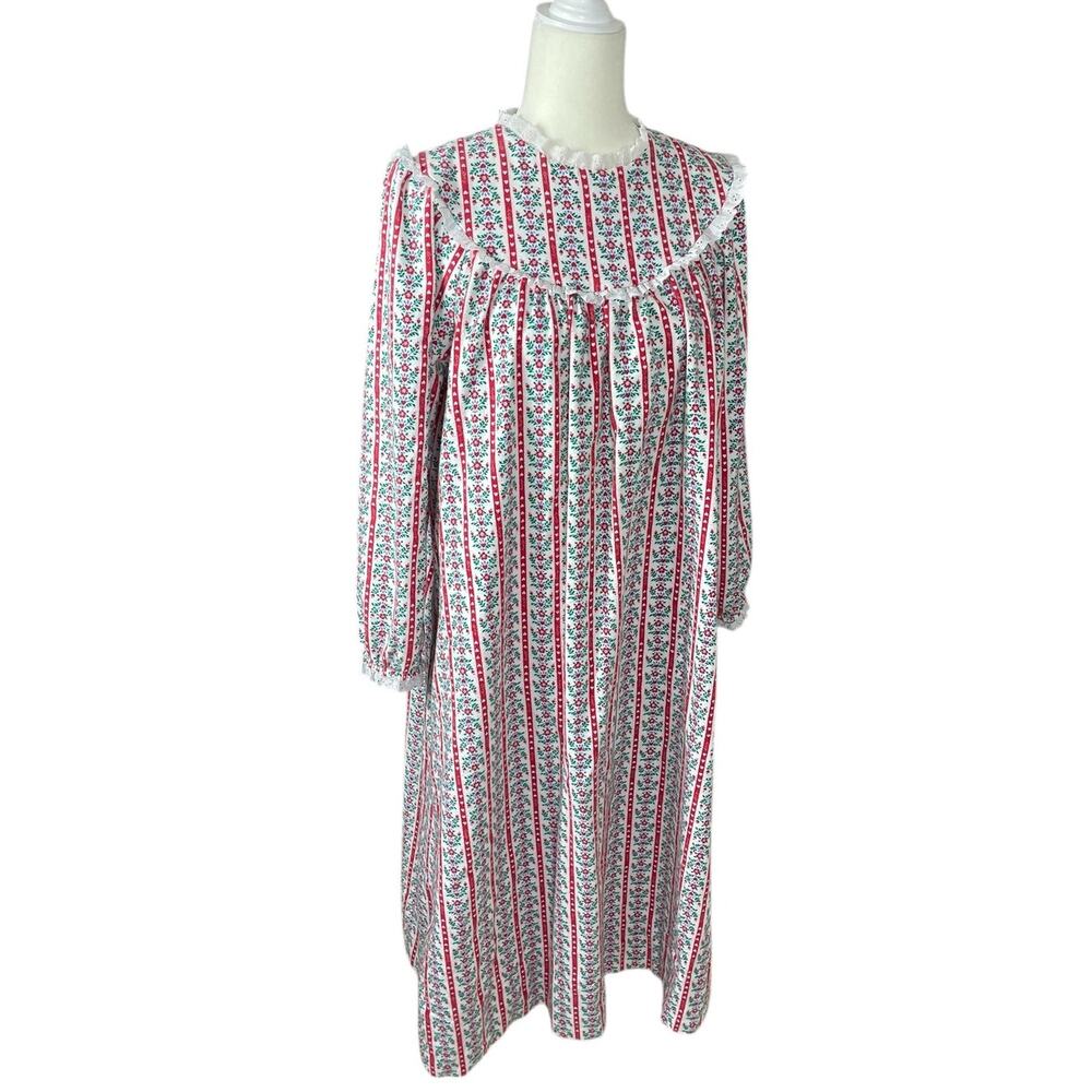 Vintage Lanz of Salzburg Cotton Flannel Nightgown Floral Hearts Medium Cottage - Picture 5 of 15